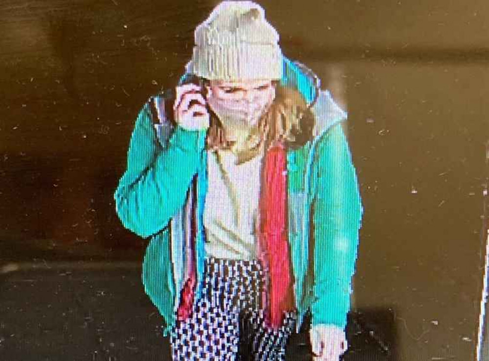 Police continue to search for Sarah Everard Police continue to search for Sarah Everard