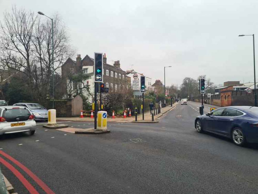 The junction looking towards Kew Road