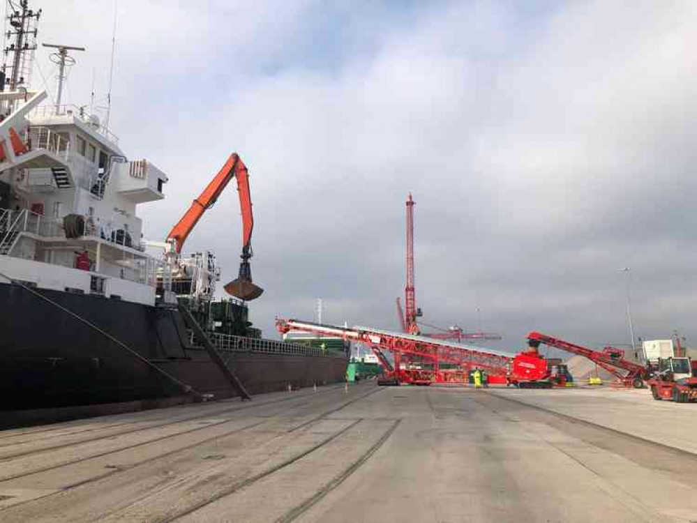 The boat that goes from Avonmouth to the Hinkley Point C jetty