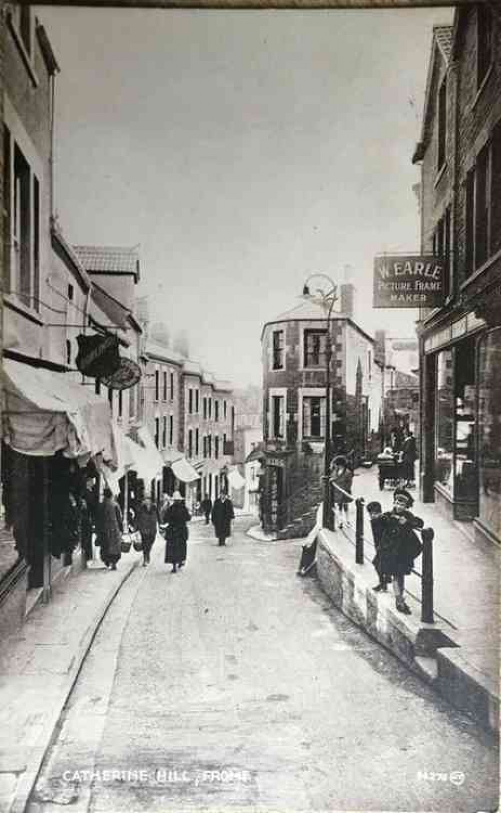 This stunning photo - thank you to Frome History and Mystery