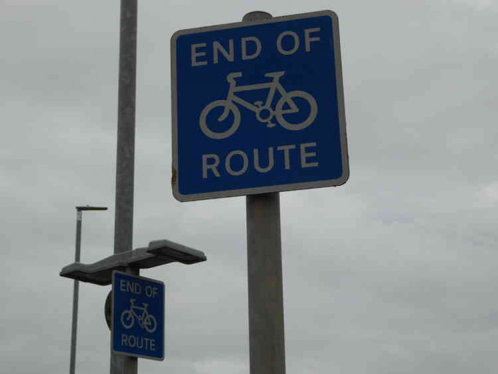 End Of Cycle Routes Signs. CREDIT: Mike Ginger. Free to use for all BBC wire partners.