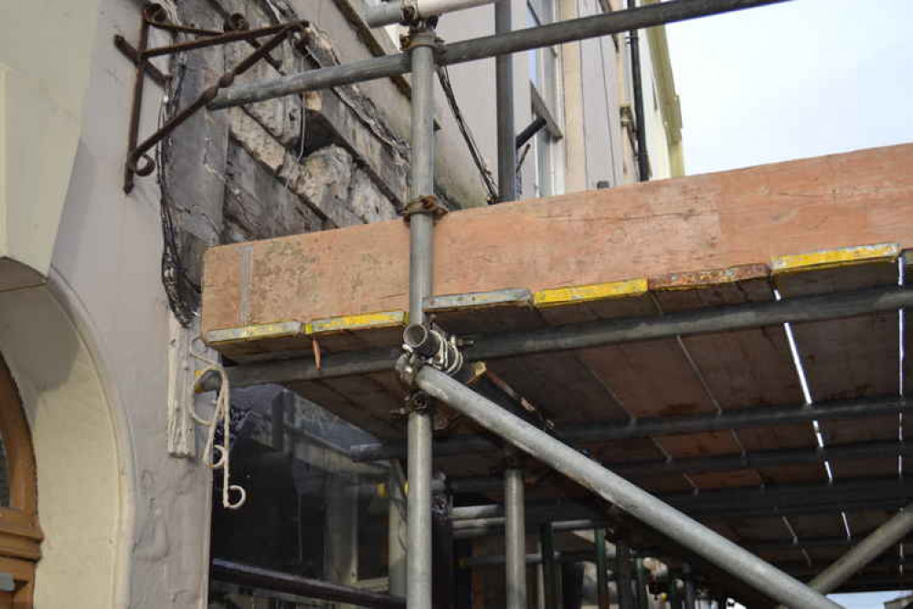 The beam at the front of the shop on Bath Street is causing concern The beam at the front of the shop on Bath Street is causing concern