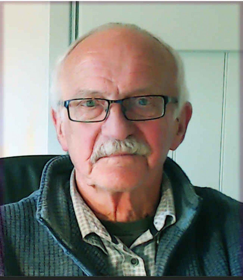 Stewart Gould, Chairman of Somerset Beekeepers' Association