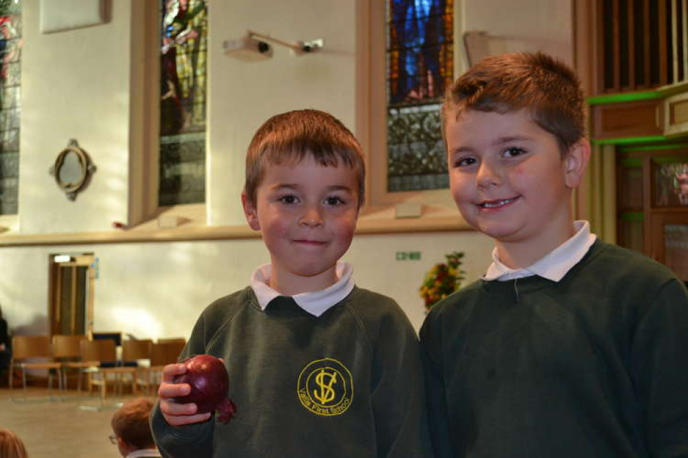 These two youngsters certainly seem to know their onions These two youngsters certainly seem to know their onions