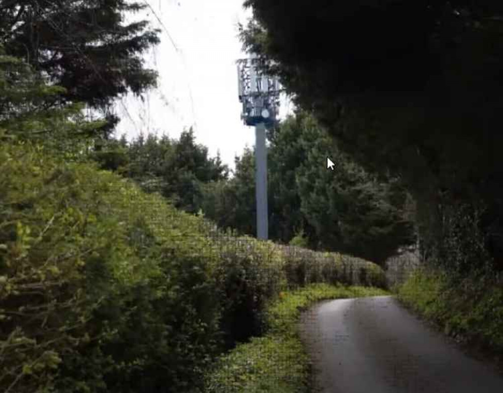 The existing mast in Woolley Lane, Charlcombe. B&NES Council. Permission for use by all partners.