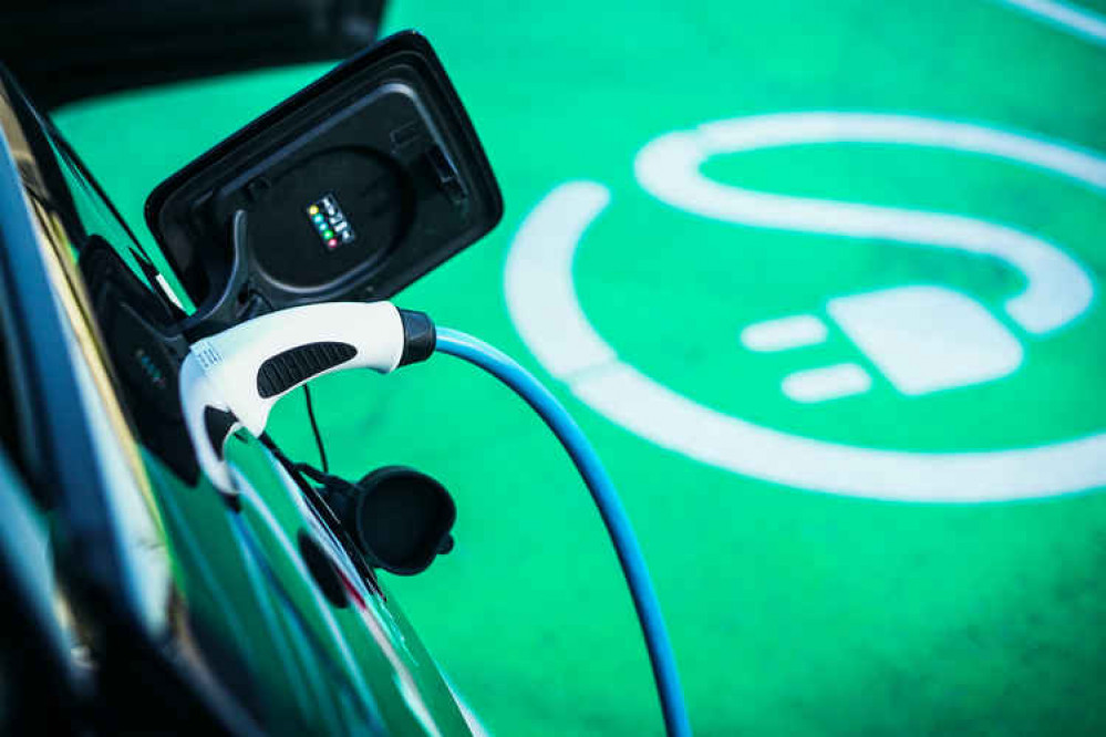 Ofgem to build infrastructure for 3,550 new ultra-rapid charging points on motorways and in towns Ofgem to build infrastructure for 3,550 new ultra-rapid charging points on motorways and in towns