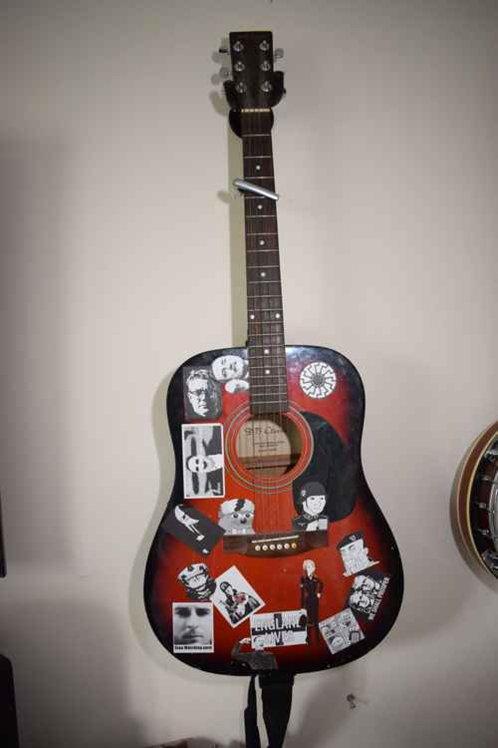 The defendant's guitar The defendant's guitar