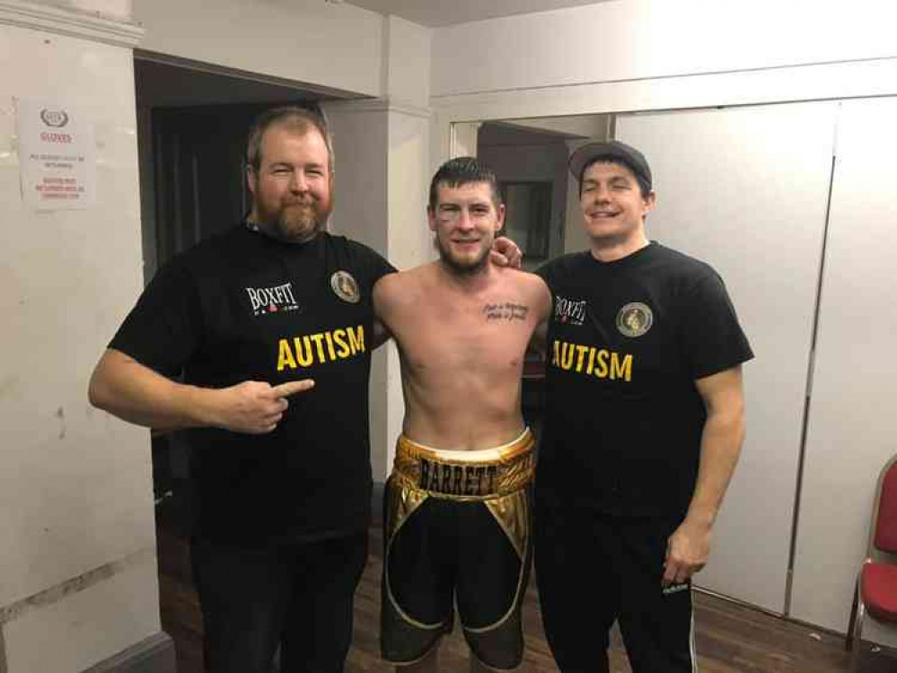 Tom Barrett flanked by West Thurrock Boxing Club's Matt Stanton and head trainer Gareth Lawrence. Tom Barrett flanked by West Thurrock Boxing Club's Matt Stanton and head trainer Gareth Lawrence.