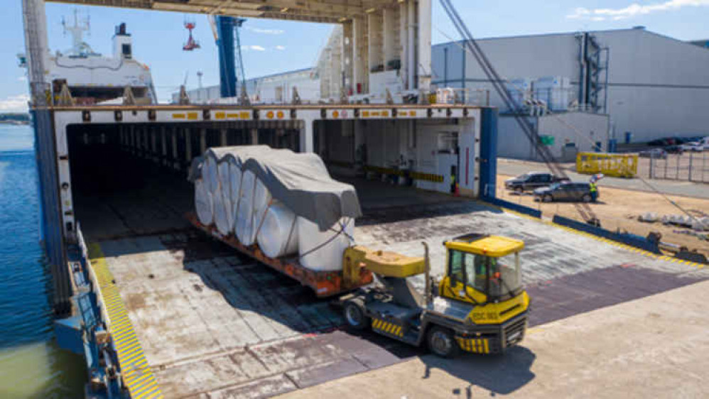 Paper arriving at Tilbury. Picture by Port of Tilbury. Paper arriving at Tilbury. Picture by Port of Tilbury.