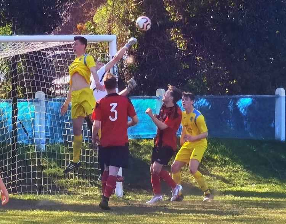 Heswall FC vs. Mallaby. Picture: Bob Shaw Heswall FC vs. Mallaby. Picture: Bob Shaw