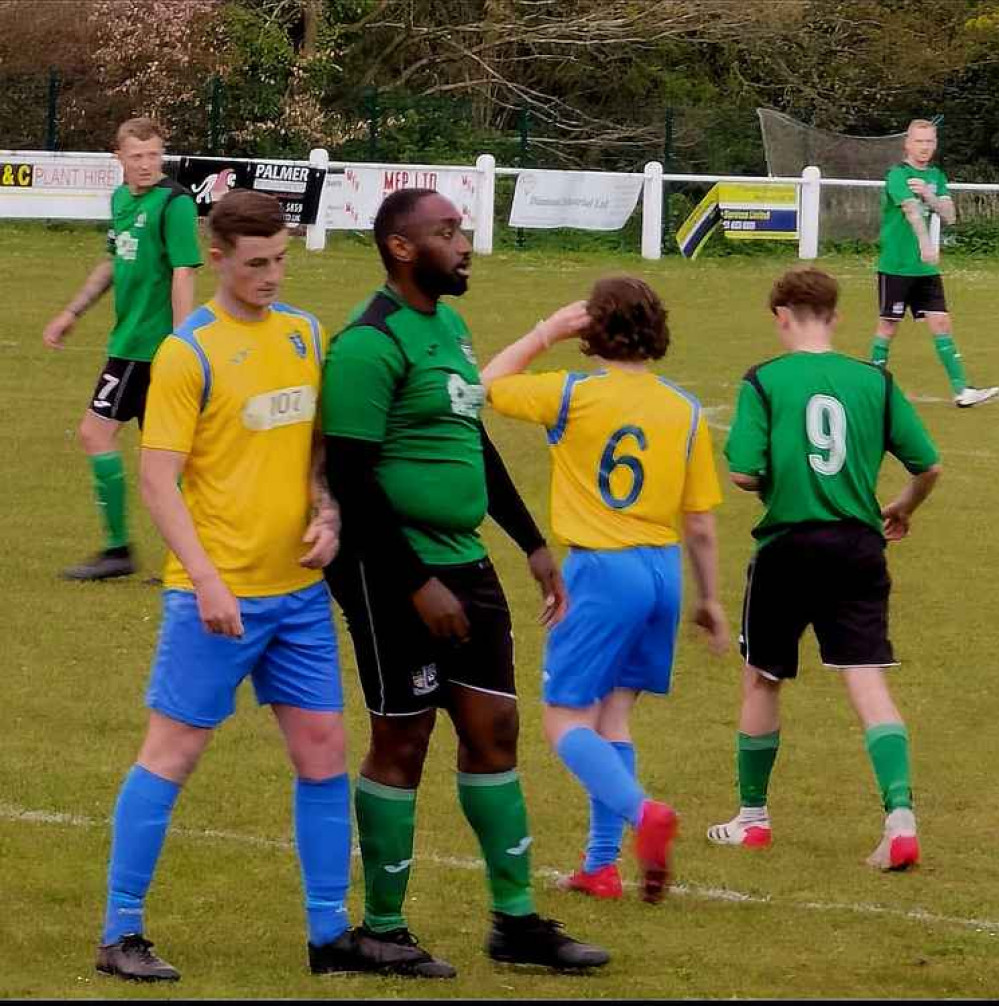 Heswall FC Reserves vs. Ellesmere Port Town Reserves Heswall FC Reserves vs. Ellesmere Port Town Reserves