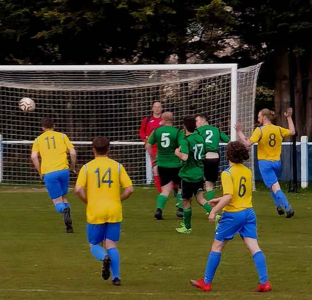 Heswall FC Reserves vs. Ellesmere Port Town Reserves Heswall FC Reserves vs. Ellesmere Port Town Reserves