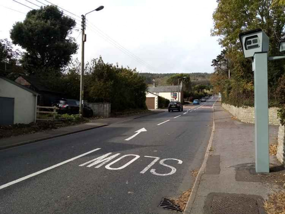 A35 to be closed overnight between Bridport and Axminster this week for resurfacing works at Chideock