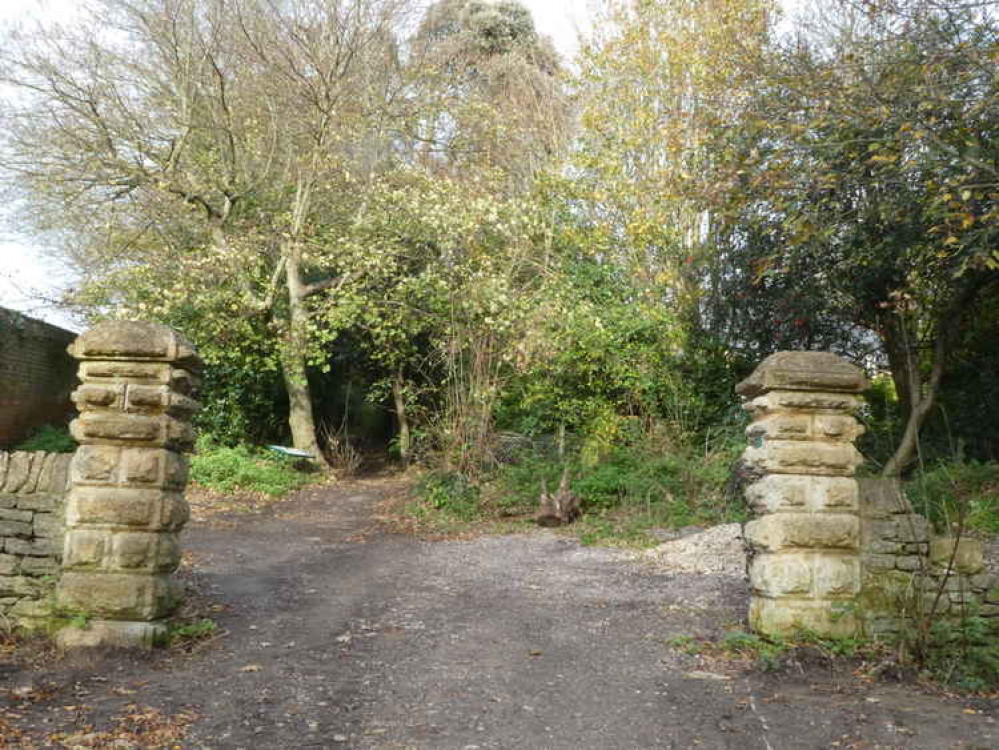 The Mountfield entrance to the woodland walk