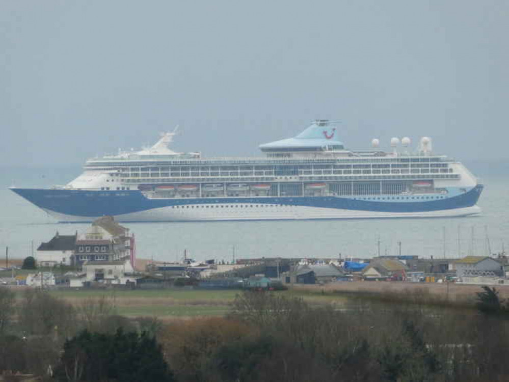 Paul Bennett's photo of the cruise liner in West Bay