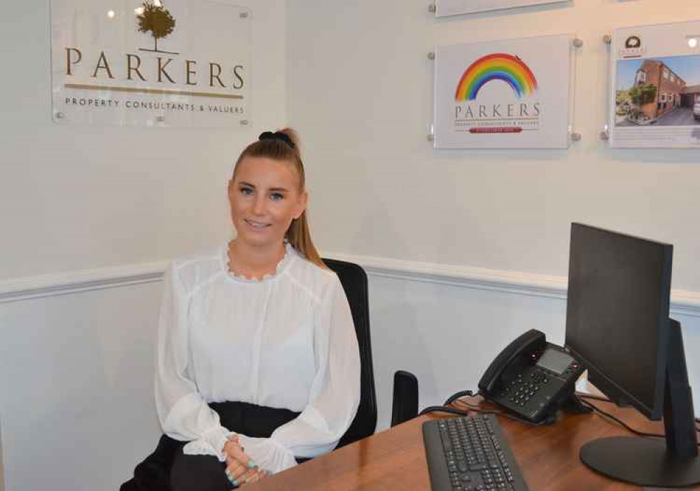 Anna Carey, sales consultant