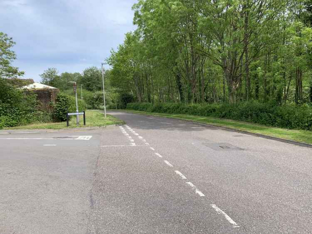 Start in Lower Walditch Lane at the junction with Howard Road, going past with the junction on your left