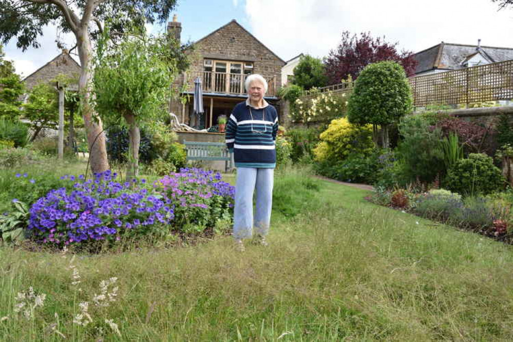 Medium garden winner Christine Corson