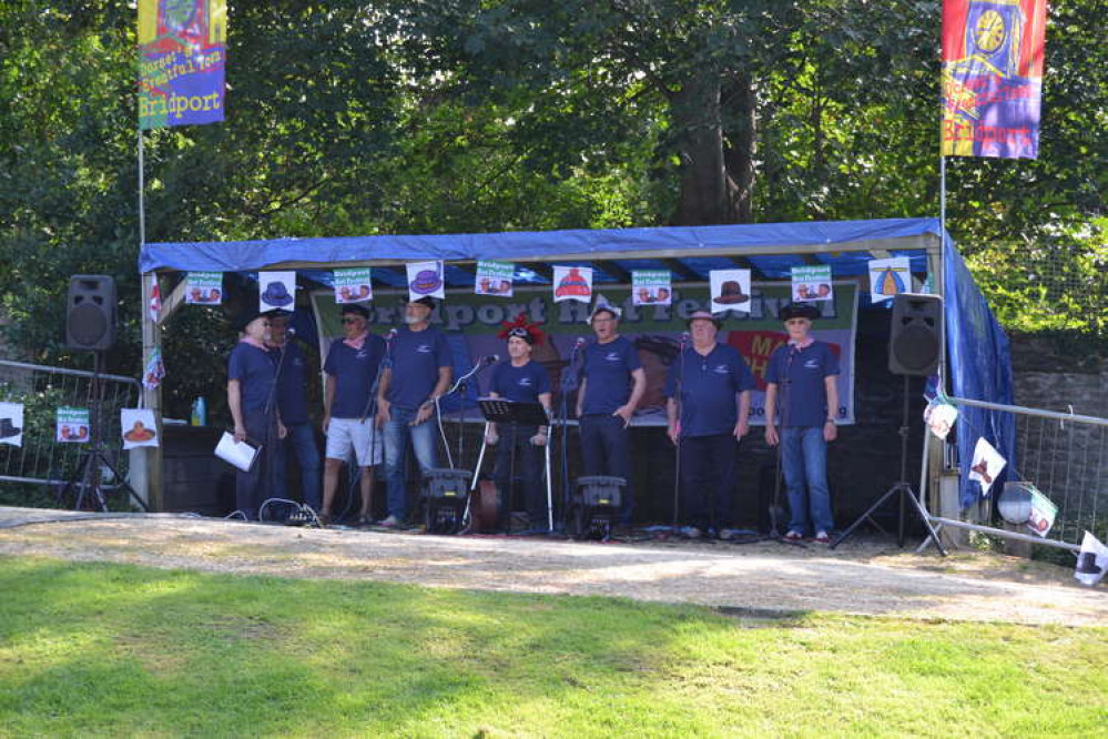 The Bridport Broadsides entertaining the crowd