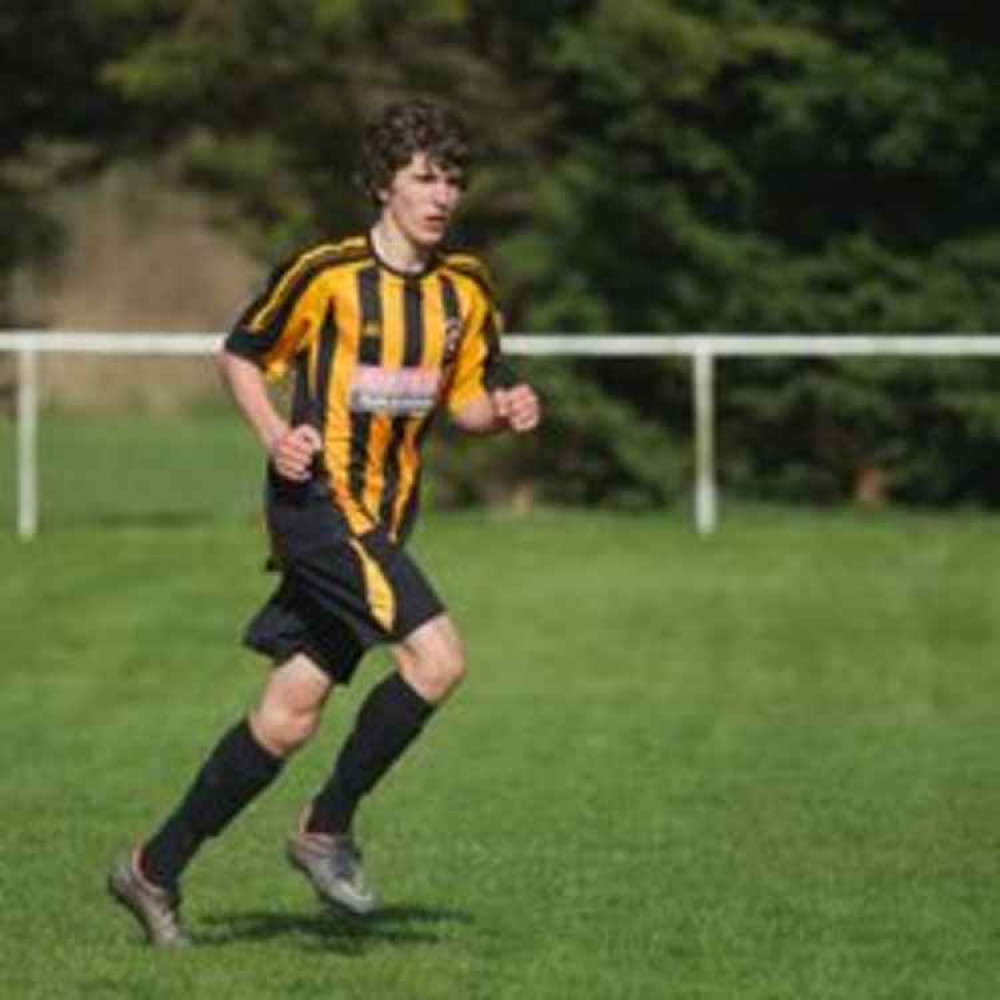Prolific striker Tiny Pinder has returned to Axminatrer Town. Prolific striker Tiny Pinder has returned to Axminatrer Town.