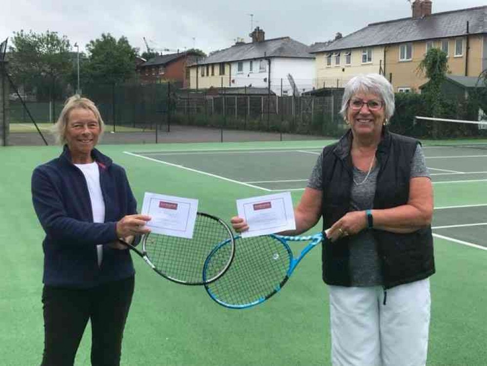 Winter Doubles Ladies Champions Jill Bell and Lynn Boyes Winter Doubles Ladies Champions Jill Bell and Lynn Boyes