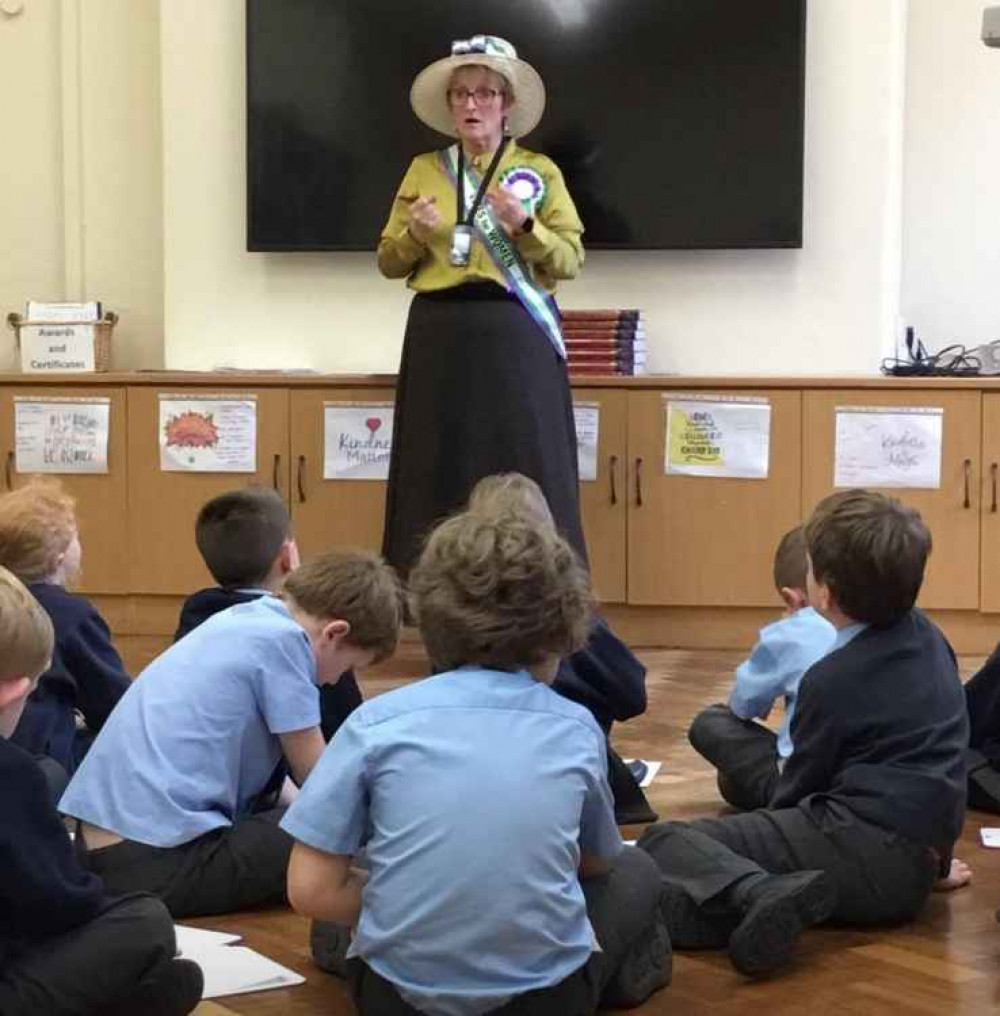 Susan Munro, chair of Elizabeth's Group telling children about Mrs Elmy at Astbury St. Mary's Church of England Primary School Susan Munro, chair of Elizabeth's Group telling children about Mrs Elmy at Astbury St. Mary's Church of England Primary School