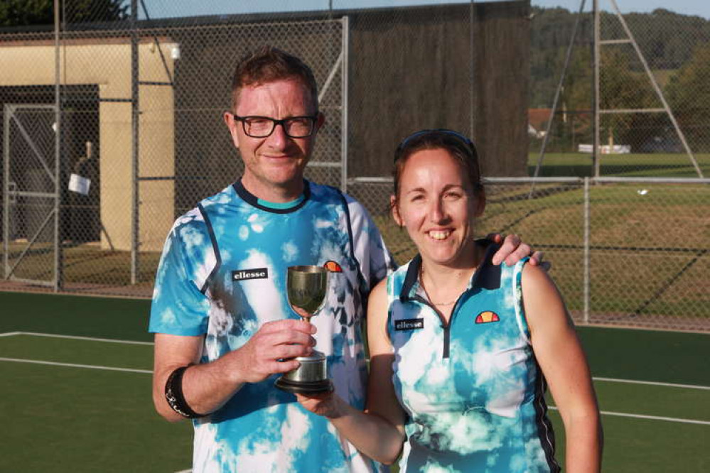 Mixed doubles winners, Chris and Jen Rose Mixed doubles winners, Chris and Jen Rose