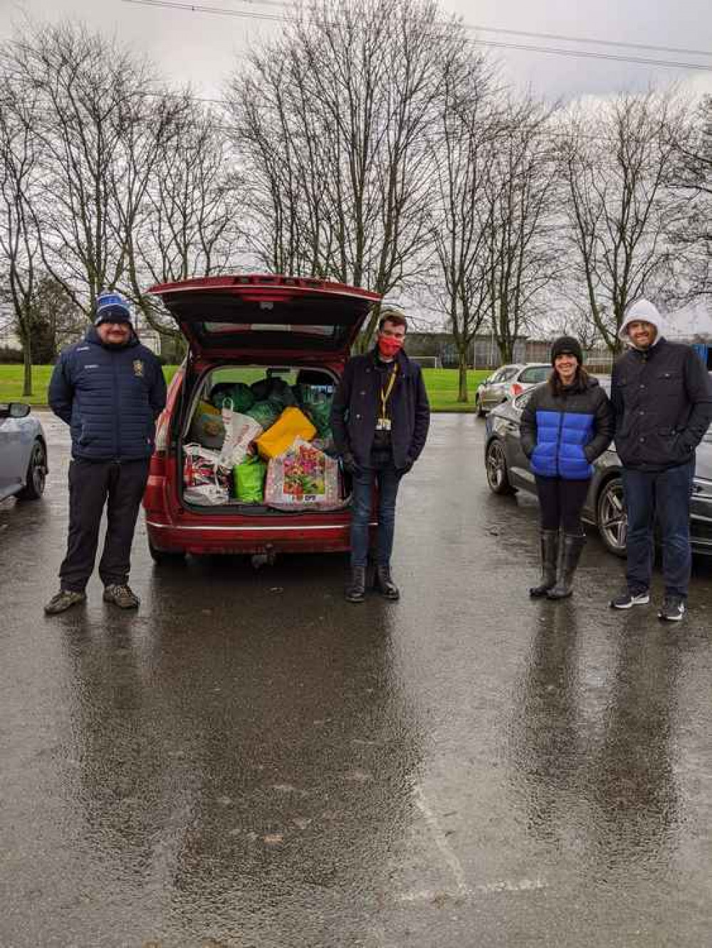 Phil Mason, Cllr James Barber and the volunteers from Macclesfield RUFC