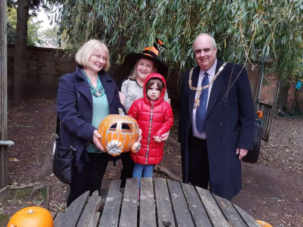 Christina Price Jones, nursery manager, Lizzie Arden with Willow, runner-up and Mayor Cllr Price Jones