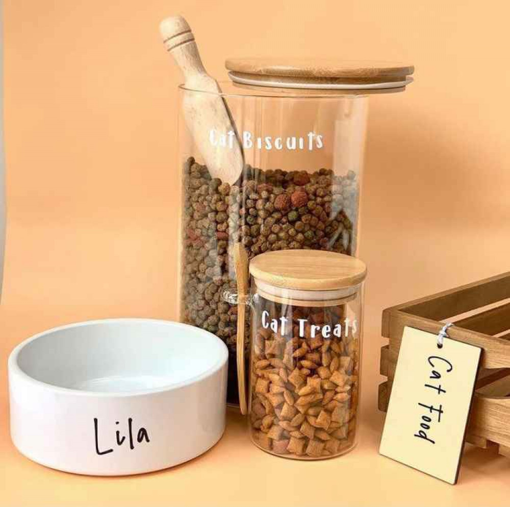 Your pet's food also has to look neat