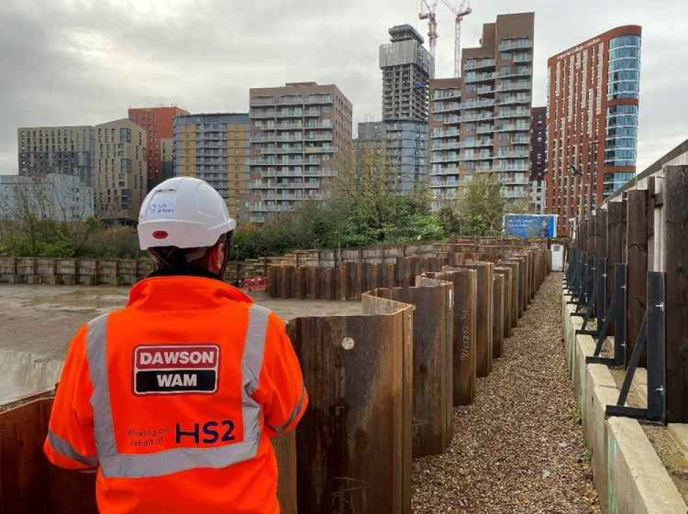 The crossover box will be located next to the new Old Oak Common station in North Acton