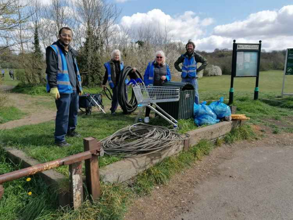 Those who can't litter pick tomorrow are invited to donate to LAGER Can's fundraiser in partnership with Ealing Foodbank. Image Credit: Sally Dalzell