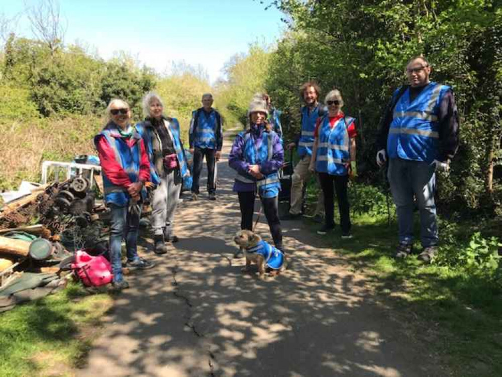 LAGER Can is supervising 43 Duke of Edinburgh Award student litter pickers from 14 schools throughout the borough. Image Credit: LAGER Can