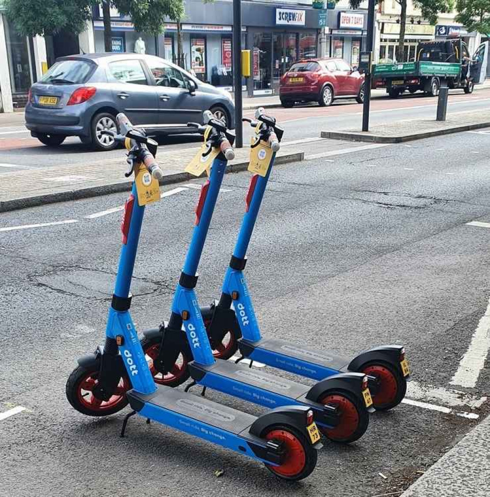 New Dott e-scooters in Twickenham today (Image: West Twickenham Police)