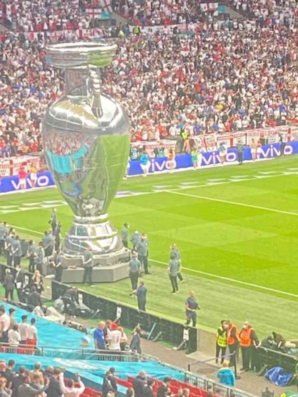 A giant trophy graces the pitch before kick off (Image: Stuart Higgins)