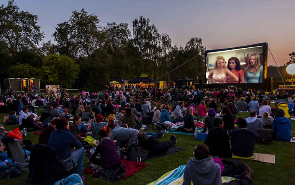 The Luna Cinema's outdoor venue is coming to Twickenham this week! (Credit: Lunacinema.com)