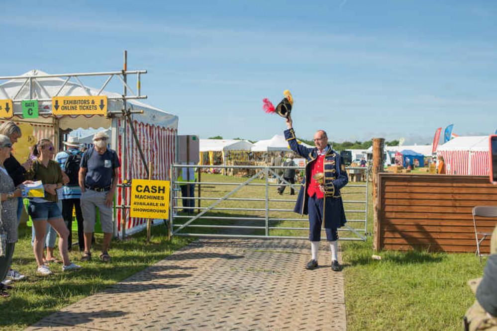 The 2019 Axe Vale Show is officially opened by the town crier (photo credit: Suzanne McFadzean Photography)