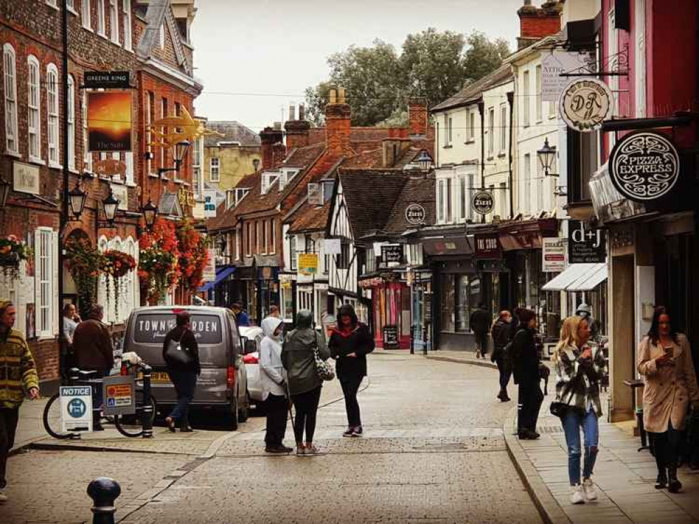 Backing Hitchin businesses: Services offered locally during Lockdown 2.0