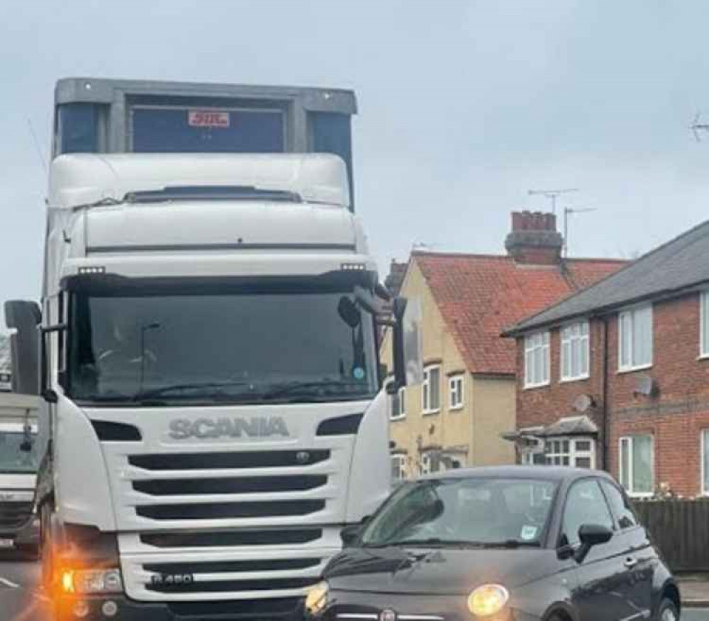 Herts police give update after Hitchin rush-hour collision. PICTURE: The scene shortly after the collision in which thankfully no-one was hurt. CREDIT: Tony Williams