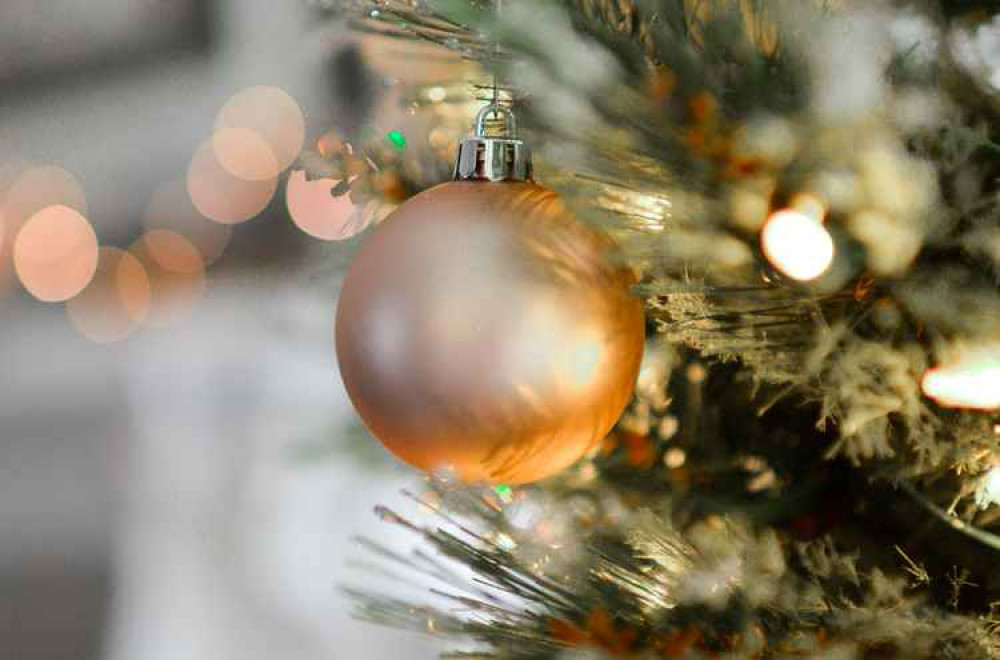 Tree of Light shines bright at Lister Hospital to remember loved ones and thank NHS staff. CREDIT: Unsplash