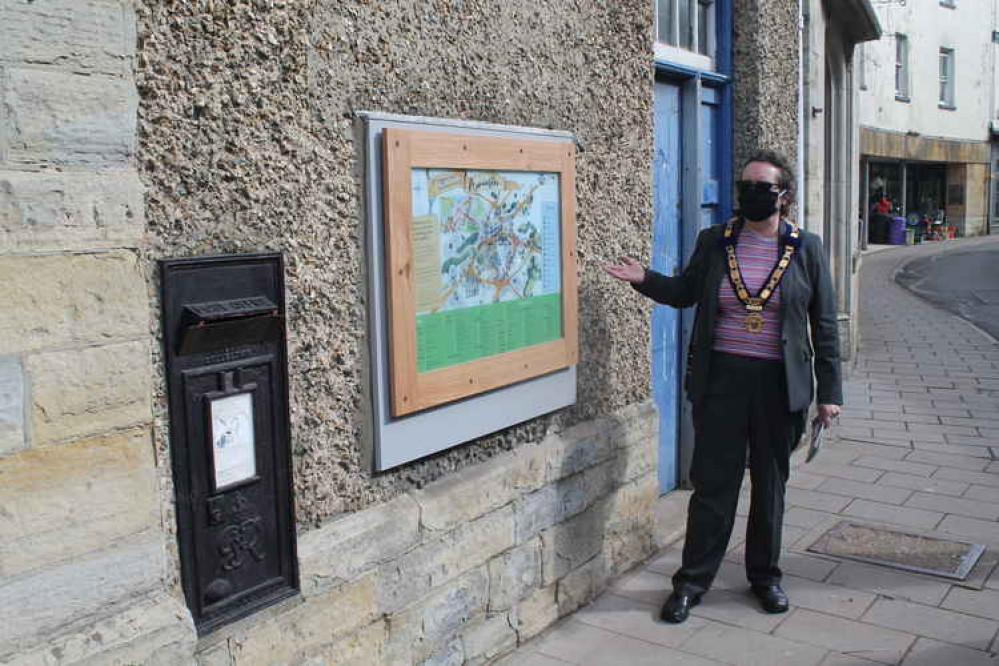 The Mayor of Axminster, Cllr Jill Farrow, officially launches the new Axminster Town Map.