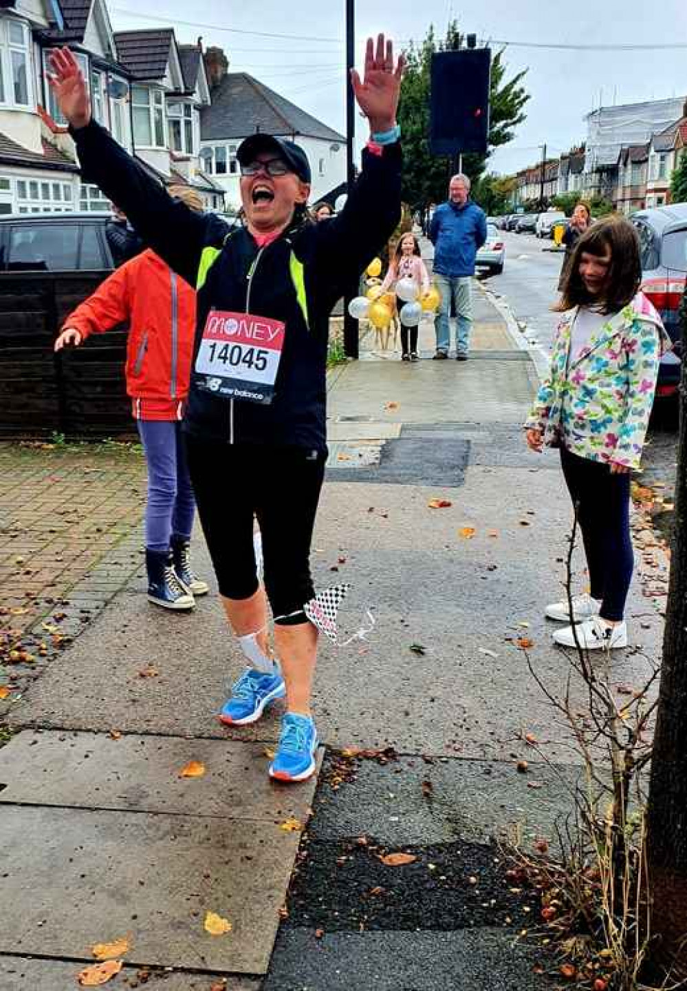 She makes it! Liz at the finishing line