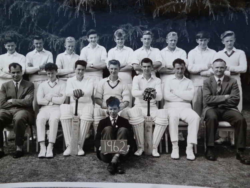 Colyton Grammar School 1st XI 1962 – Sid Bradbeer is front row on the right