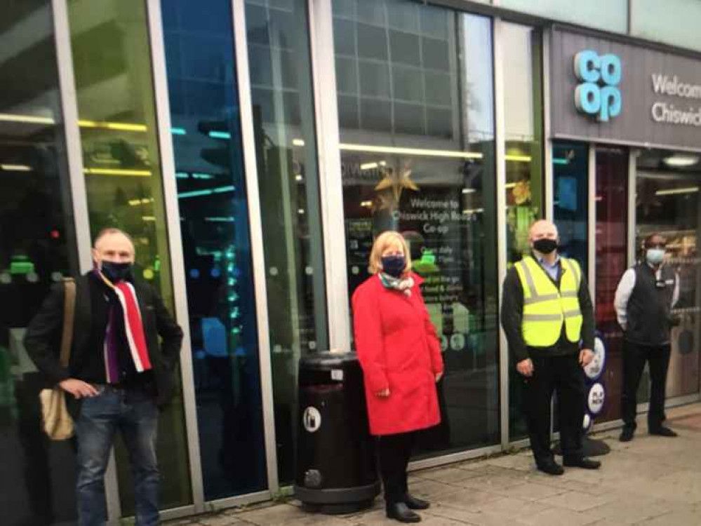 Ruth Cadbury meets shopworkers at the Co-op