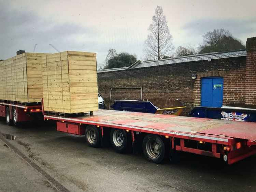 Plant benches have arrived