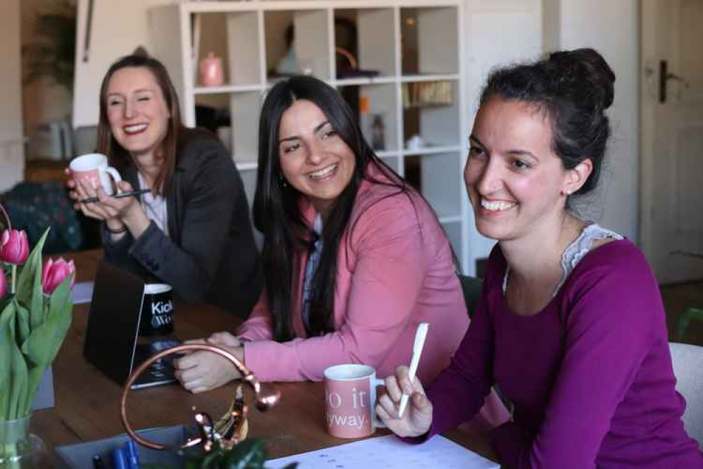 The chance to make new friends at new group for women The chance to make new friends at new group for women