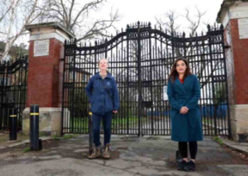 Kathleen Healy of the Dukes Meadows Trust and Cllr Chaudhary at the gates