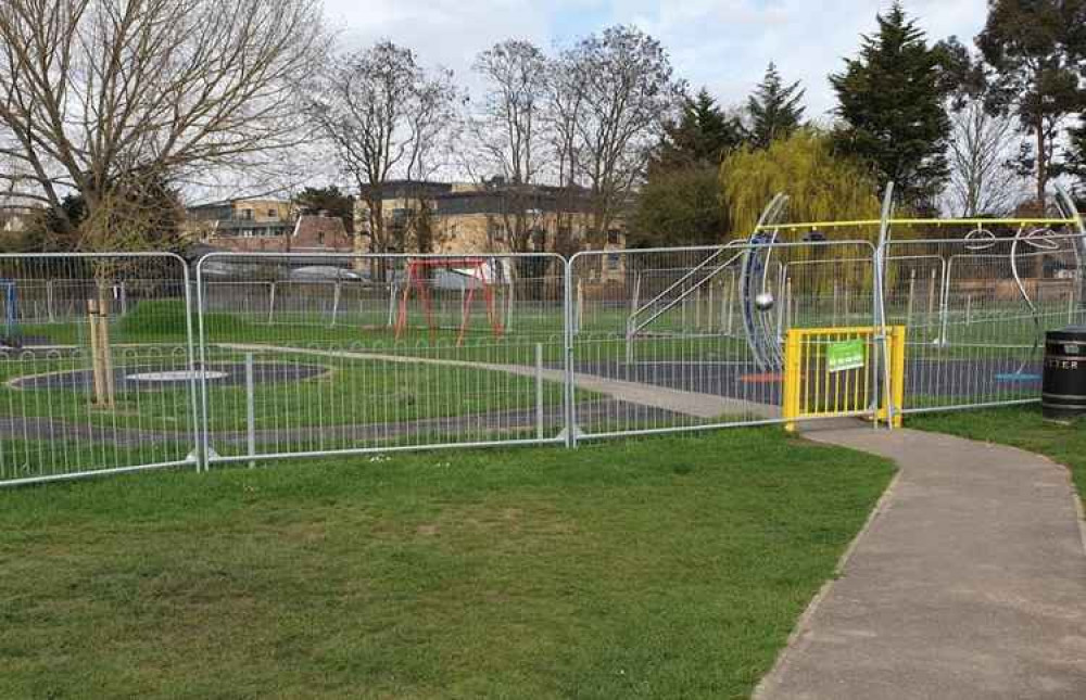 Police were called to Thornbury Road on Sunday