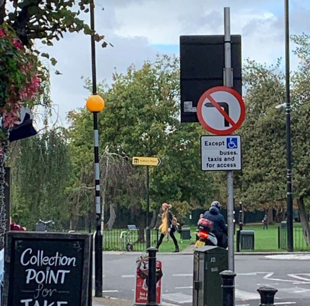 A sign informing drivers on Bath Road in Chiswick, of the low traffic restrictions entering Turnham Green Terrace. Image Credit: Local Democracy Reporting Service