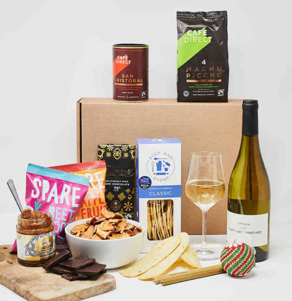 Social supermarket gift box